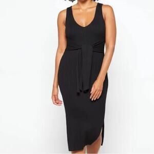Good American Belted Body Dress